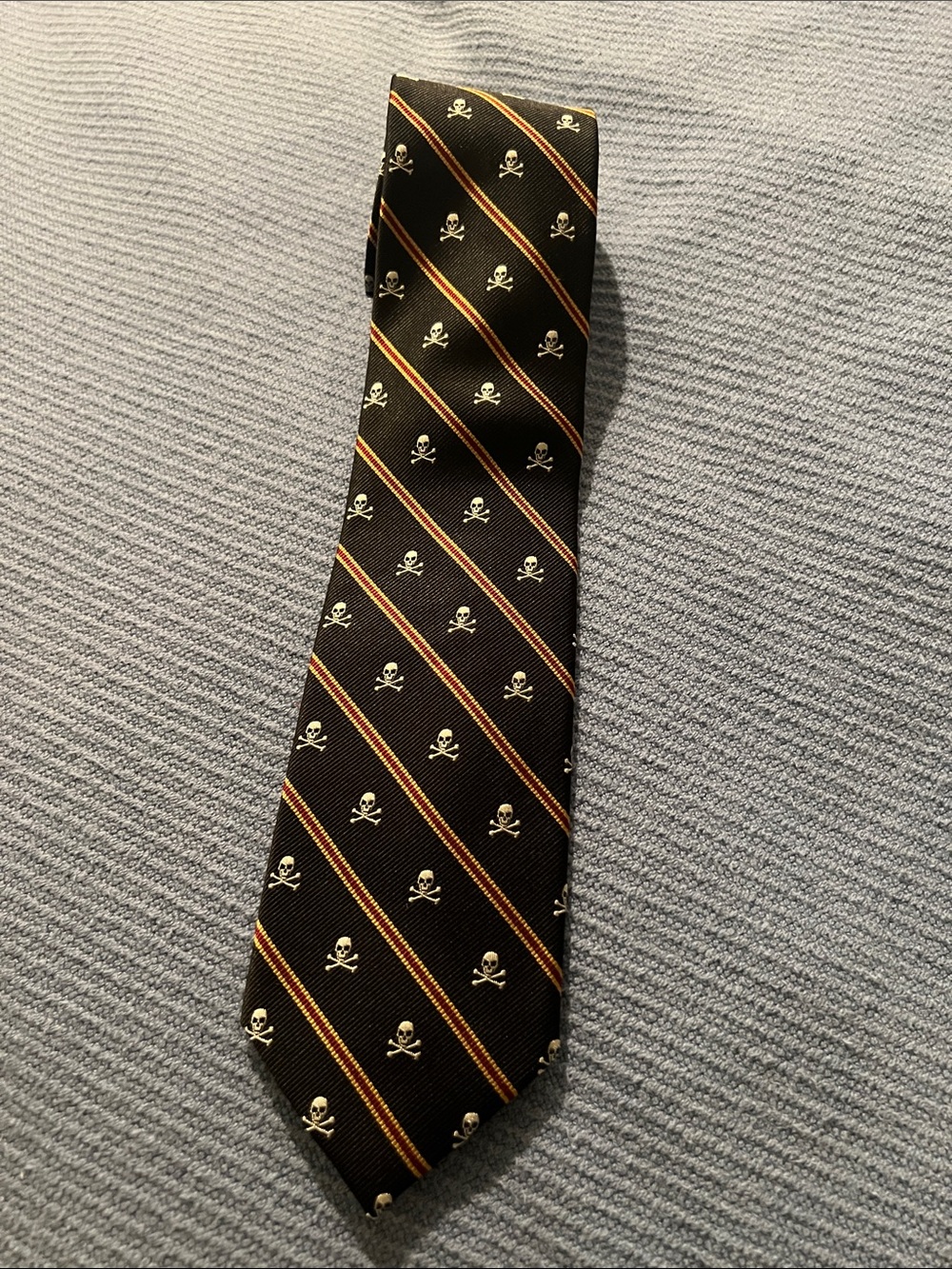 Merona Skull Repp Jacquard Neck Tie Men Black Red Stripes 3.25"x58"